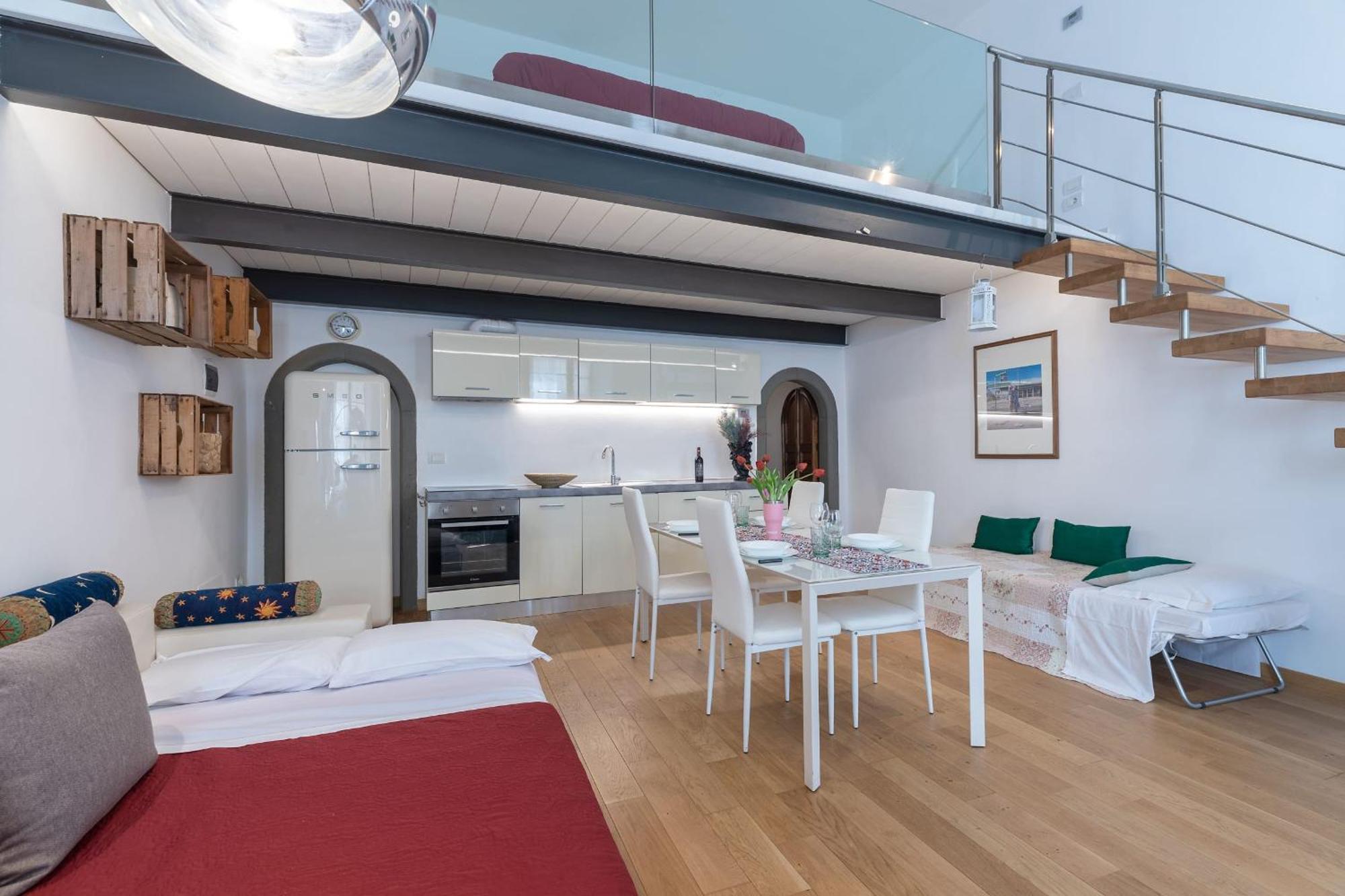 Monalda Nest 2-hosted By Sweetstay Firenze